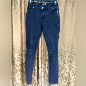 Fashion Nova size 3/4 jeans
